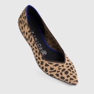 Rothy The Point Black Leopard